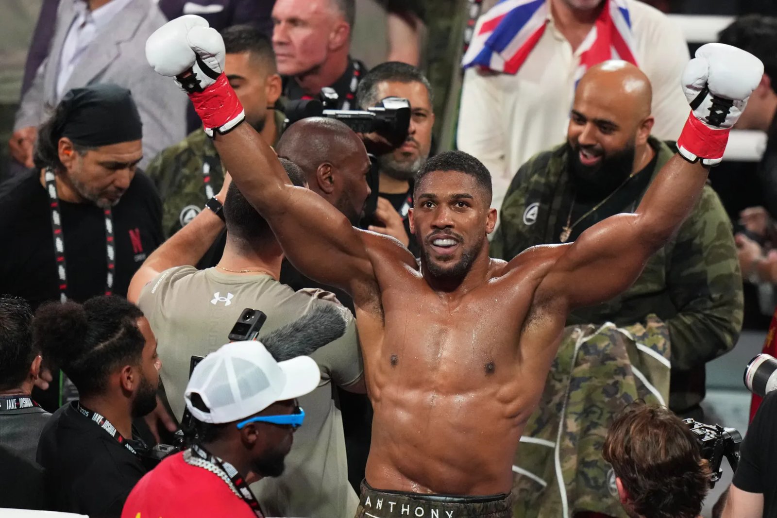 Boxer Anthony Joshua involved in fatal car accident in Nigeria