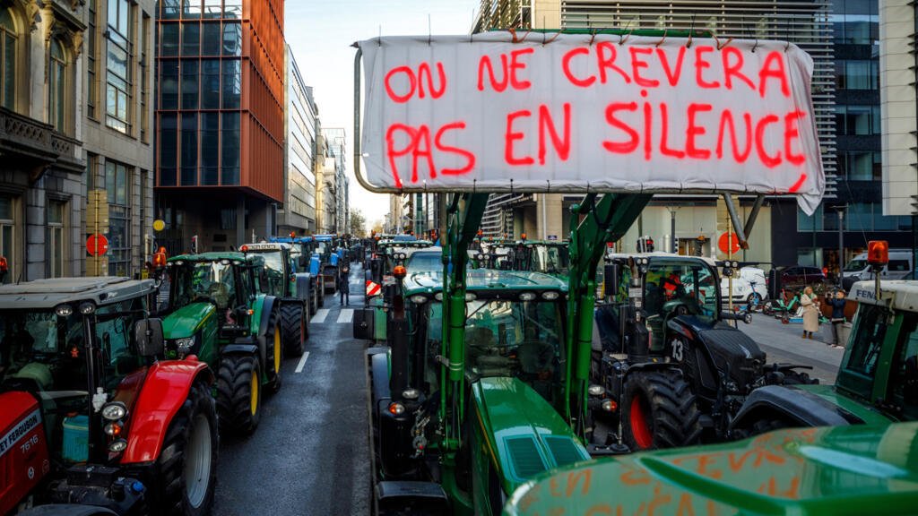 Farmers Rally in Brussels Against EU-Mercosur Deal During European Leaders' Summit