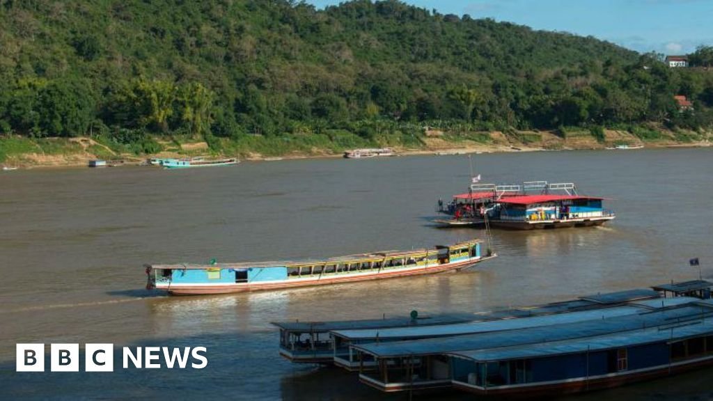 Frantic cries for assistance as tourists are saved from deadly ferry tragedy in Laos