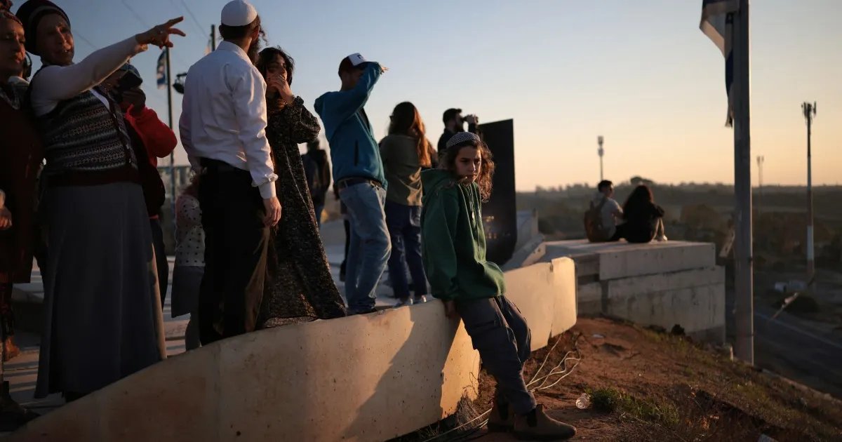 Israel's Expansion of Settlements: The Transformation of the Occupied West Bank