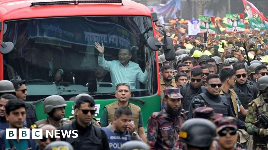 Leading Candidate for Bangladesh PM Returns After 17 Years in Exile