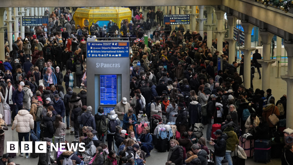 Ongoing Eurostar Delays Following Power Outage in Channel Tunnel