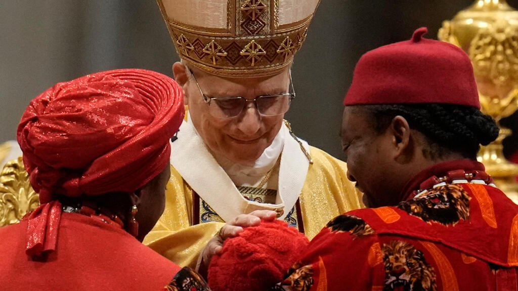 Pope Leo to Reinforce Peace Message in His First Christmas Blessing