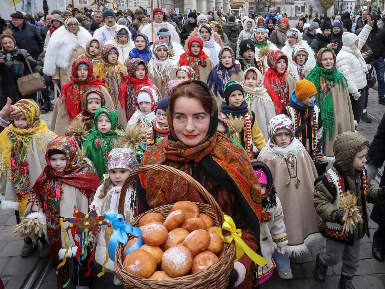 This Week in Photos: Gaza's Rainfall, French Farmers' Protests, and Myanmar's Election