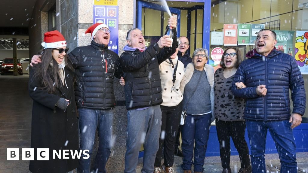 Town Affected by Wildfire Celebrates €468 Million Win in Spain's Christmas Lottery