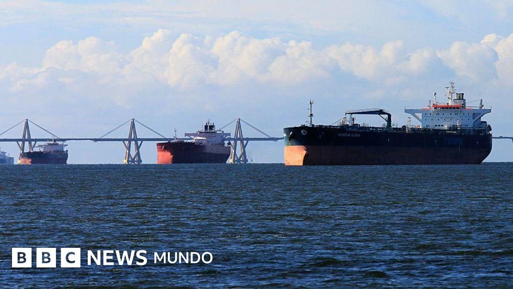 Trump Commands Total and Complete Block on Sanctioned Oil Tankers Entering and Exiting Venezuela