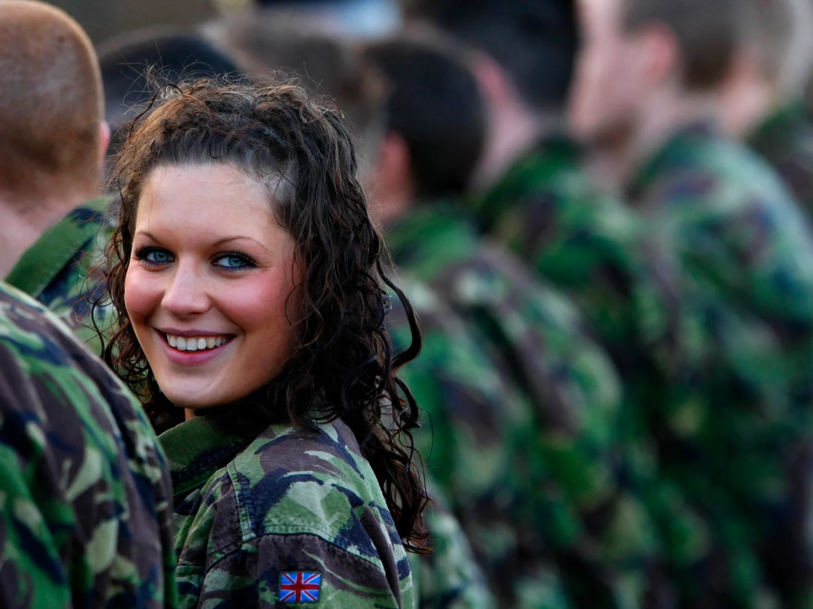 UK Youth Set to Experience Military 'Gap Year' Program to Strengthen Defence Efforts: Report