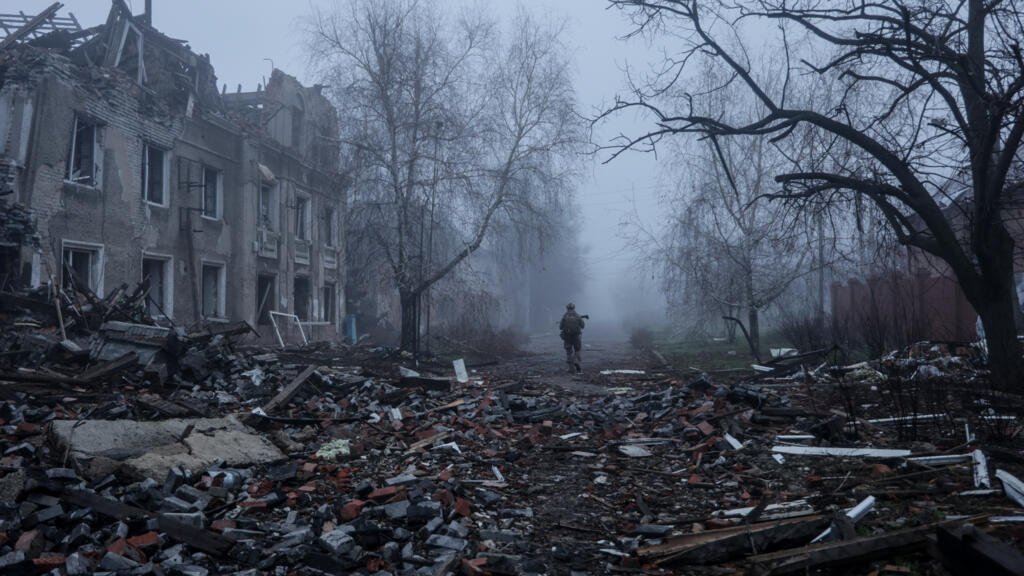 Ukraine Pulls Back Forces from Eastern Town Following Lethal Russian Attacks