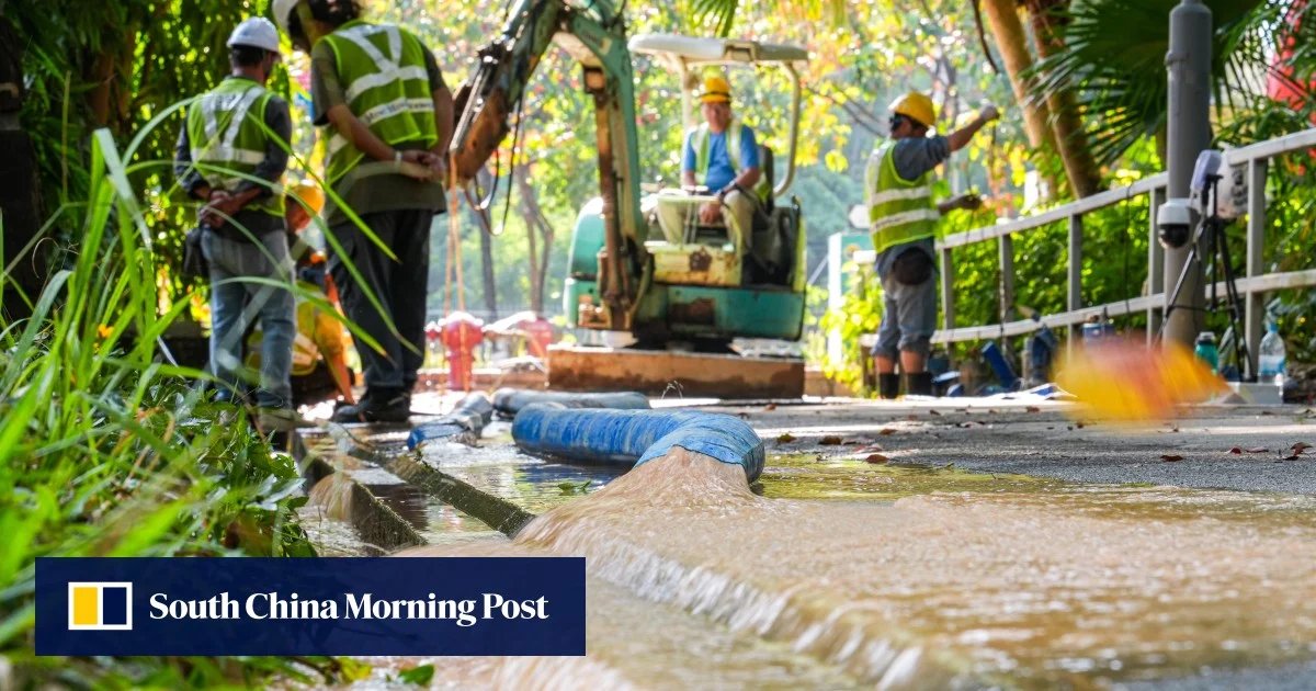 Water Pipe Burst in Hong Kong Leaves 3,000 Homes Without Supply on Winter Solstice