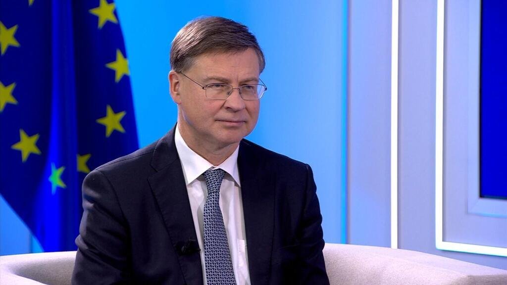 Finalizing the EU-US Trade Agreement is Essential, Says EU Economy Commissioner Dombrovskis