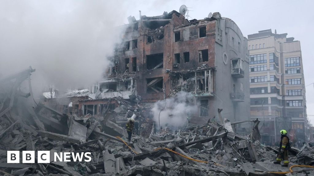 Kharkiv Missile Strike Claims Lives of Two, Including a Child, Report Officials