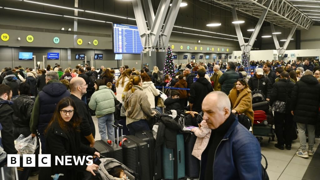 Thousands Trapped Across Europe as Greece Faces Airspace Disruptions