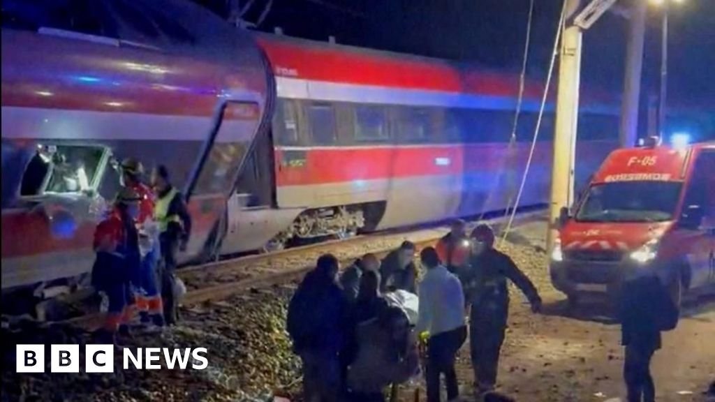 Tragedy Strikes: Five Lives Lost in High-Speed Train Collision in Spain