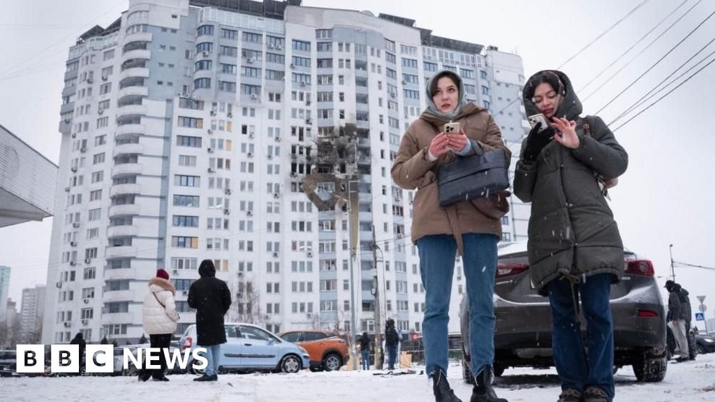 Trump Claims Putin Will Not Target Ukrainian Cities This Week Amid Cold Weather