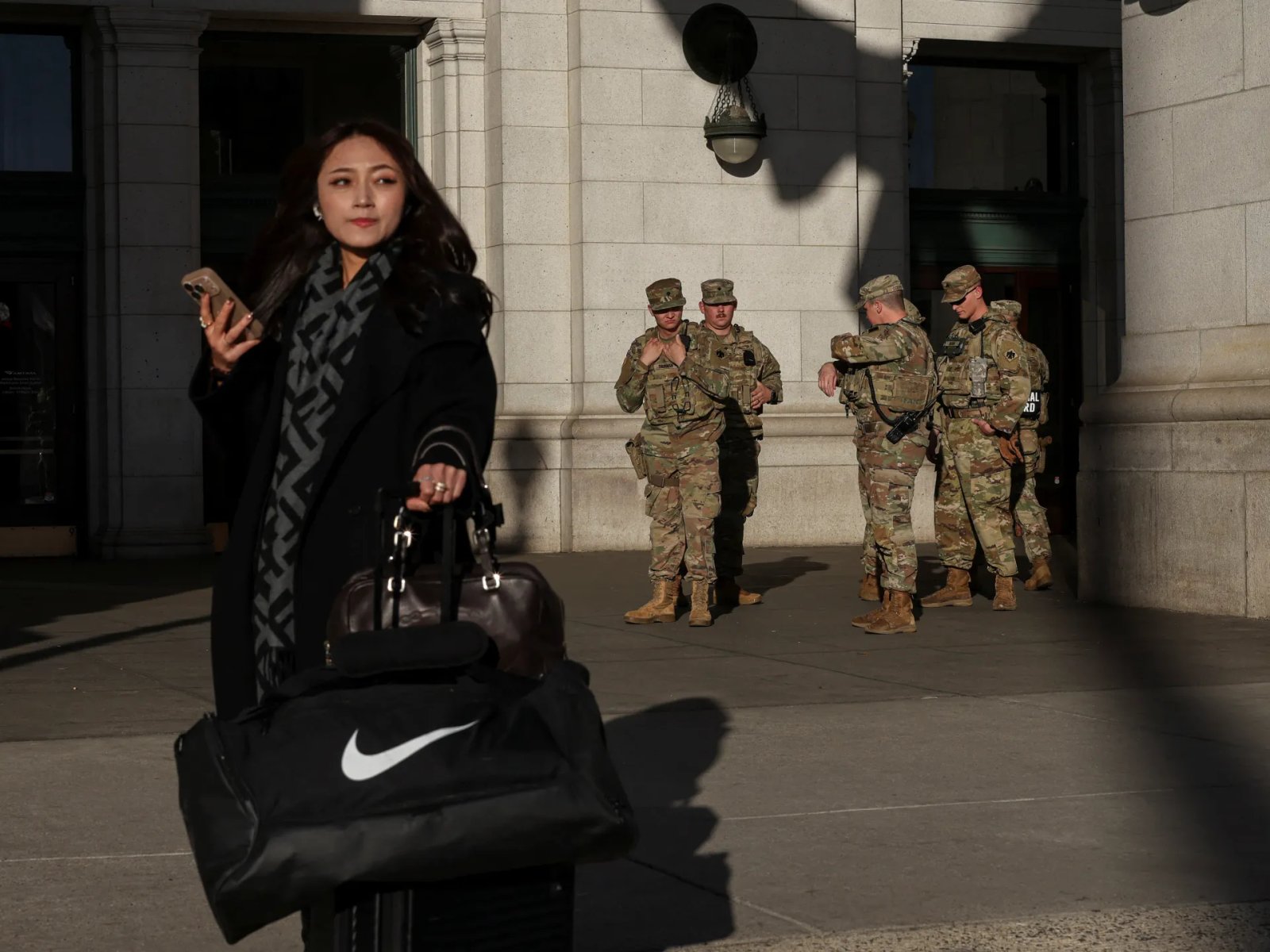 Trump Proposes Withdrawal of National Guard from Chicago, Los Angeles, and Portland