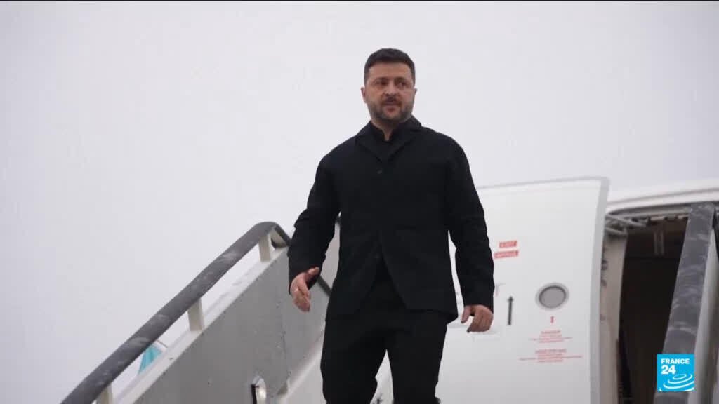 Trump and Zelensky to Hold Talks as Envoy Travels to Moscow for Ukraine Peace Initiatives