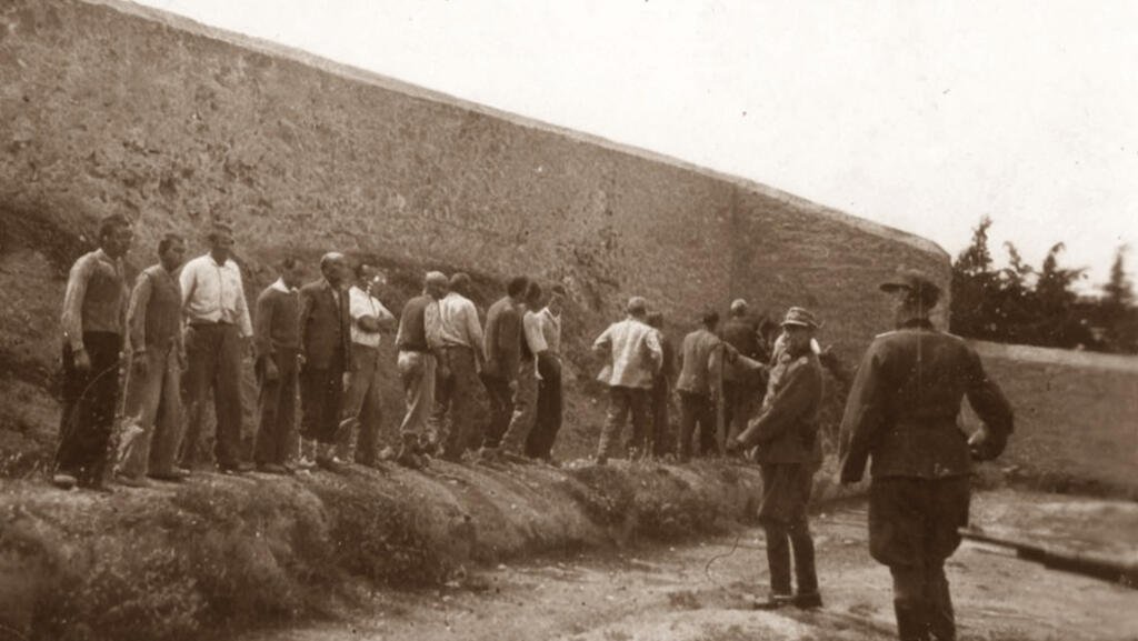 Rare Historical Images of Nazi Executions in Greece Appear on eBay