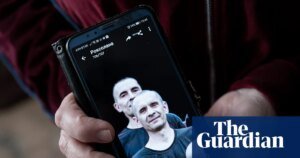 A Ukrainian Soldier’s Heartfelt Reunion: The Son Who Returned from the Brink of Death