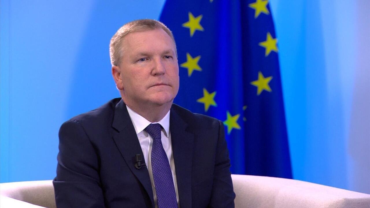 EU Commissioner McGrath Calls for a Government that Truly Represents the Iranian People