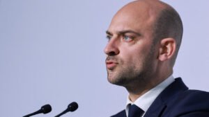 France Slams Lavrov, Asserts Russia Violates International Law