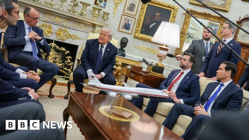 Trump Rages Against Spain, Threatens to Halt All Trade Relations