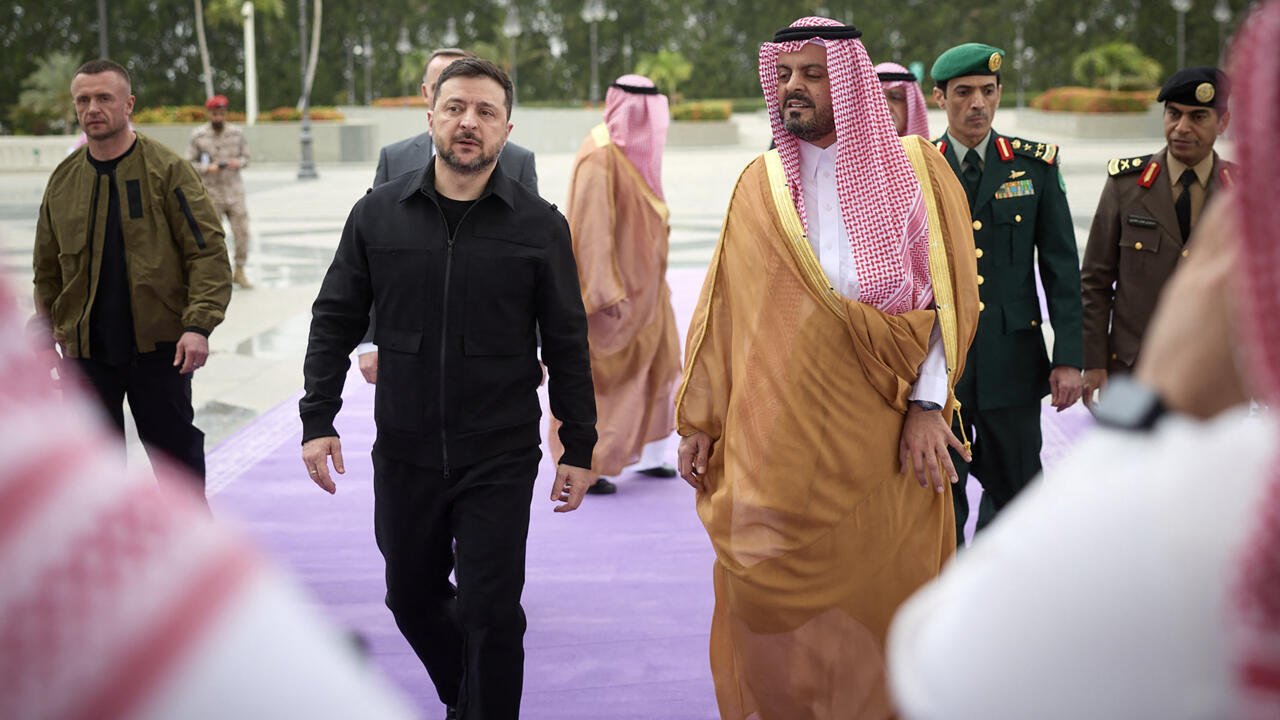 Ukraine Enters Defense Pacts with Gulf States to Counter Iranian Drone Threats