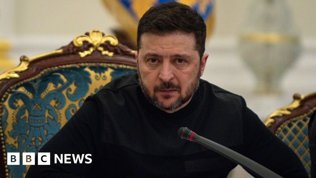 Zelensky Reveals US Seeks Ukraine's Assistance Against Iranian Drones