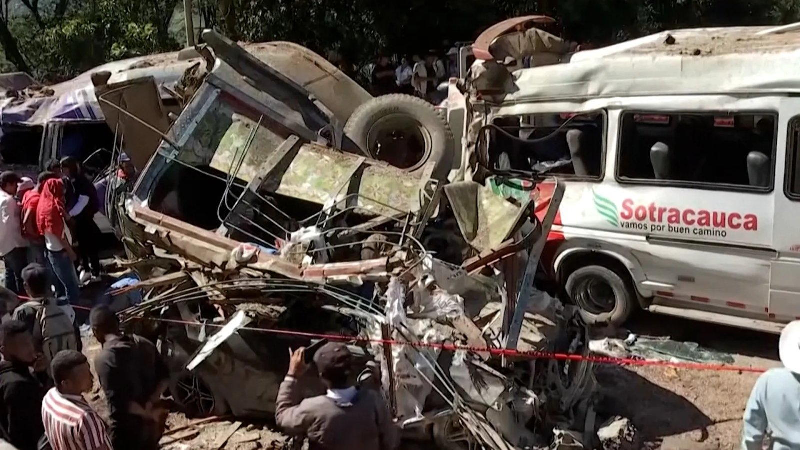 Colombia Attributes Fatal Bus Bombing to Dissident FARC Rebels