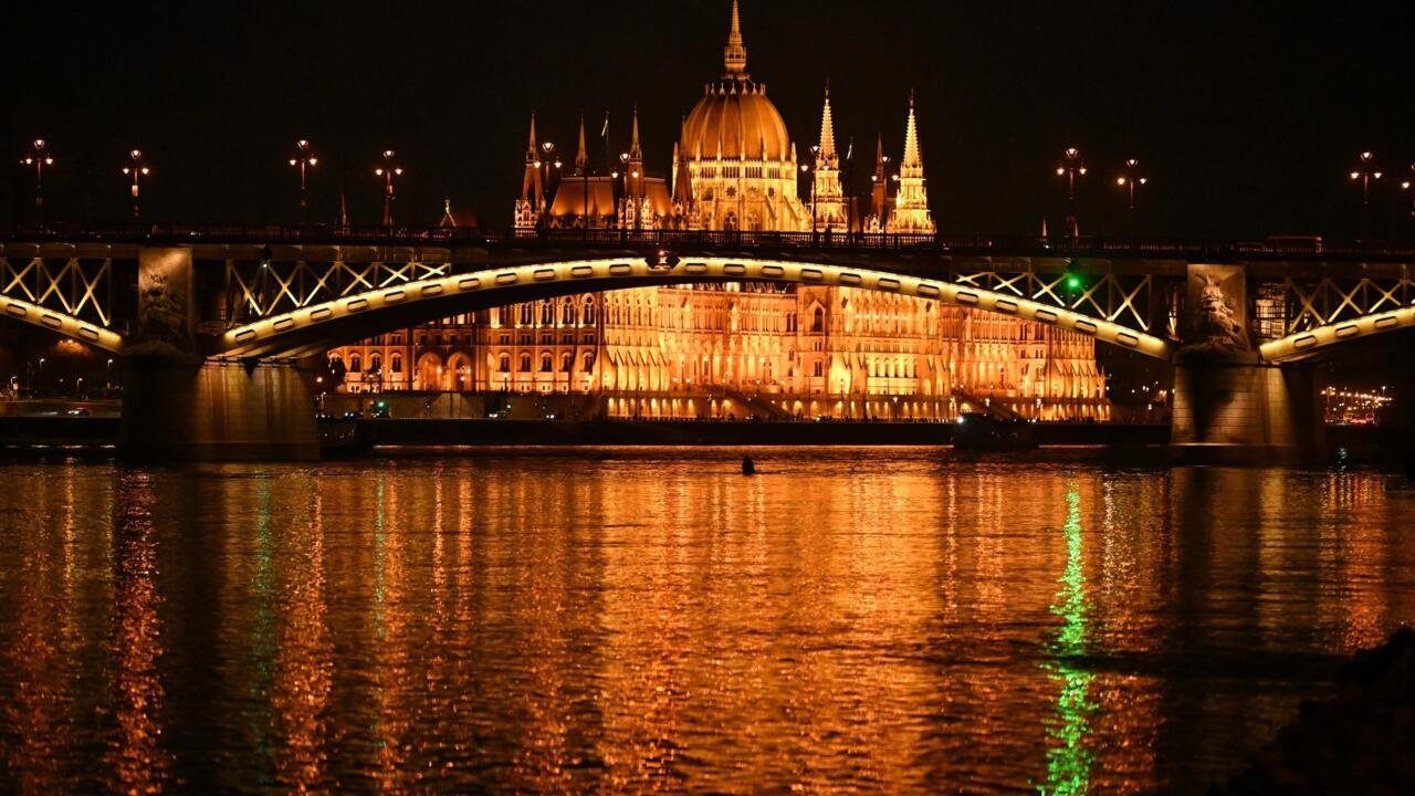 Hungarians Cast Votes in Crucial Election that May Oust Populist Prime Minister Orbán