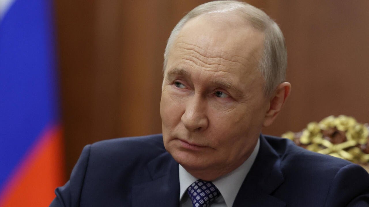 Putin Declares Orthodox Easter Ceasefire in Ukraine Following Kyiv's Proposal