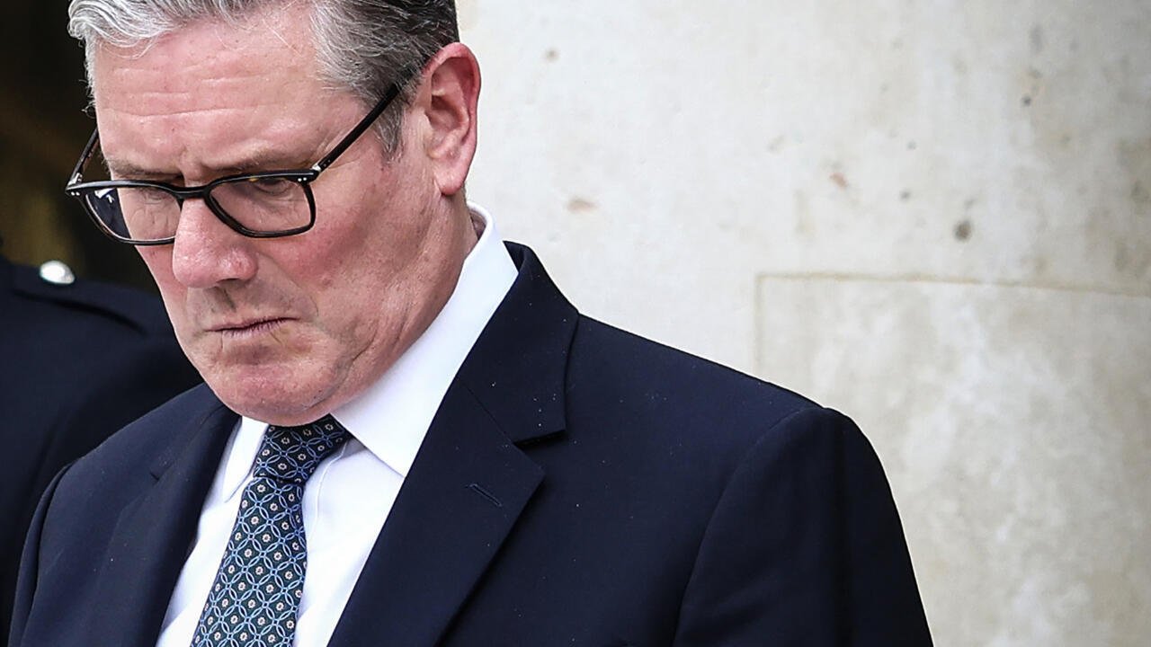 Starmer to Face Tough Questions from MPs Amid Mandelson Vetting Scandal in the UK