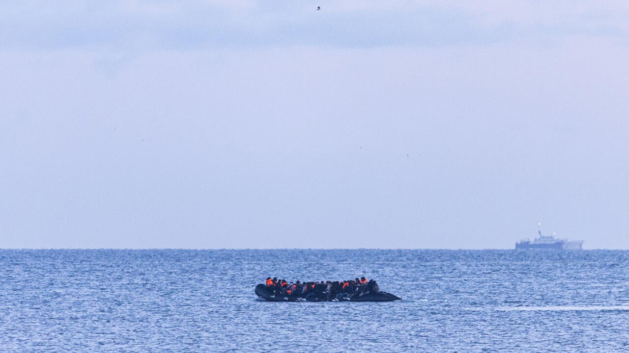 Tragic Loss: Two Women Perish on Migrant Boat Heading to the UK