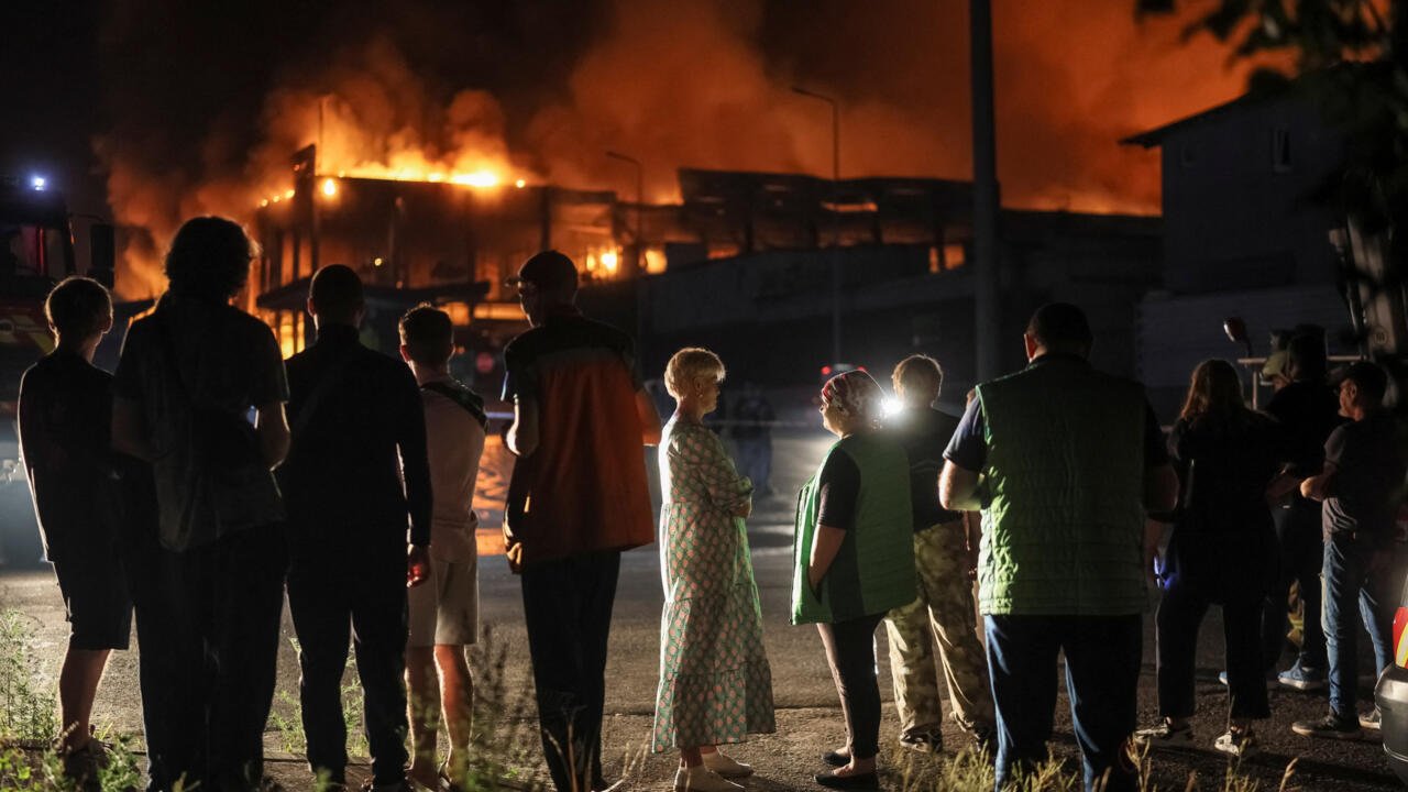 Breaking: Russian Missiles Hit Kyiv, Sparking Fires in the City Center