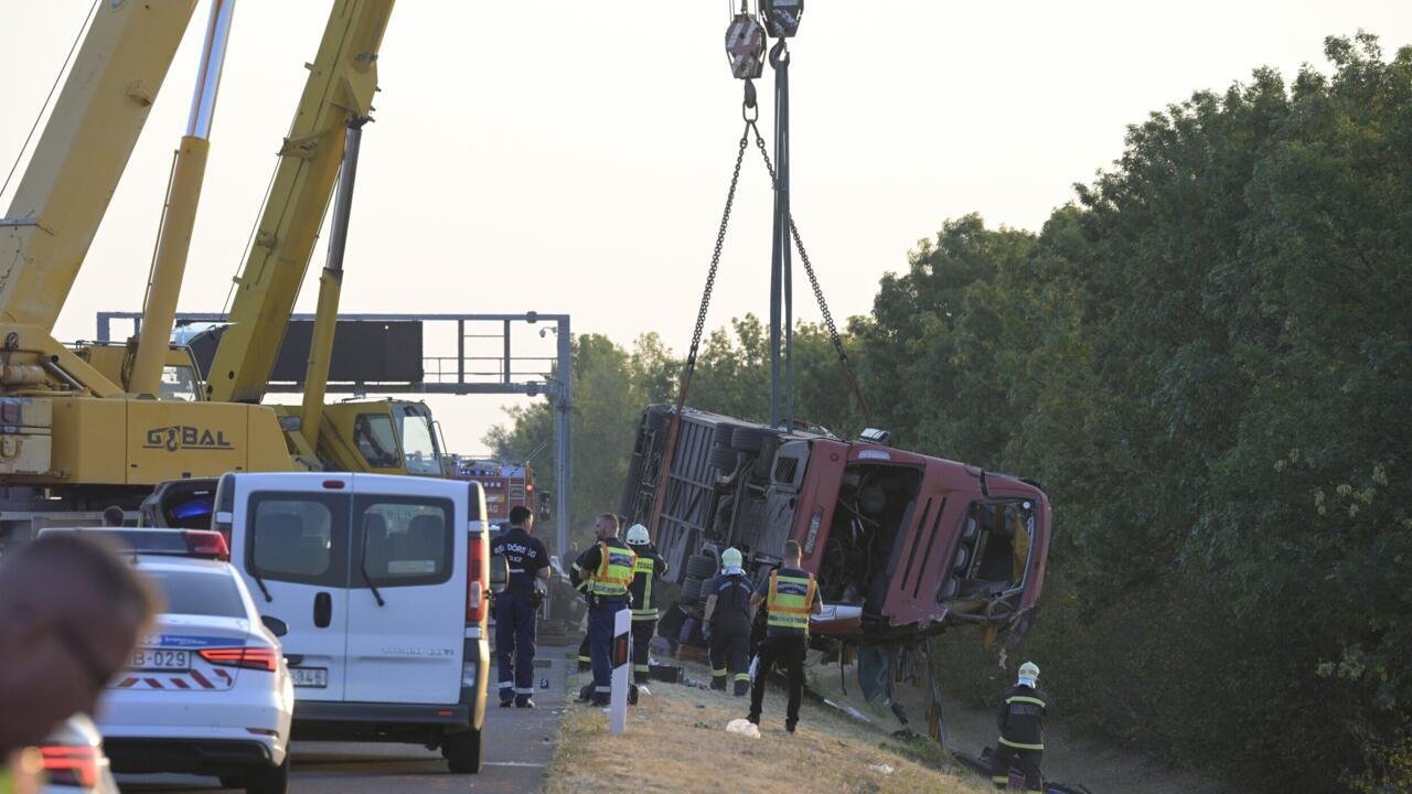 Bus Registered in Poland Crashes Off Highway in Hungary, Resulting in 12 Fatalities