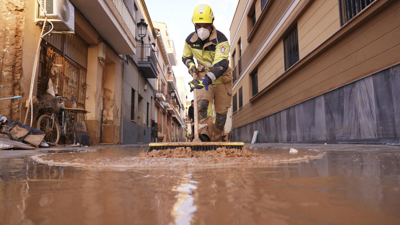 Devastating Flood in Northwestern Spain Claims Two Lives and Injures Two Infants