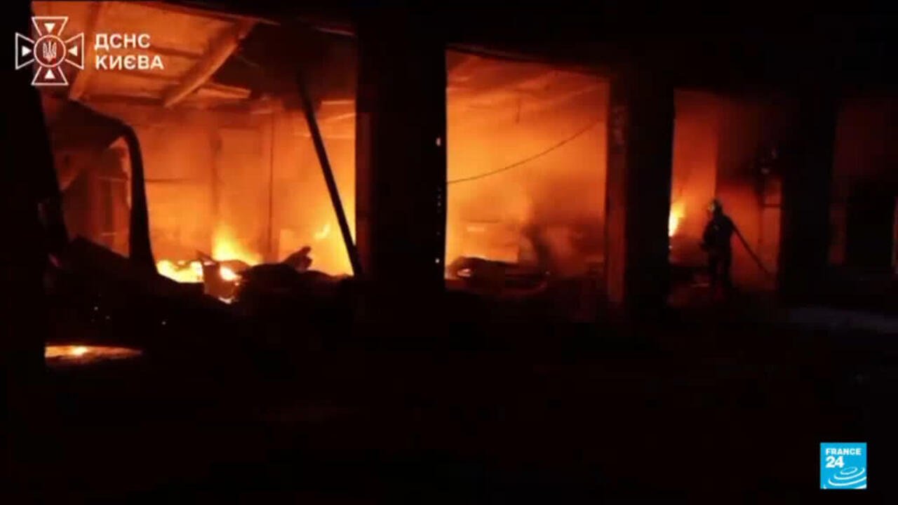 Four Killed in Russian Strikes as Kyiv Targets Oil Refinery