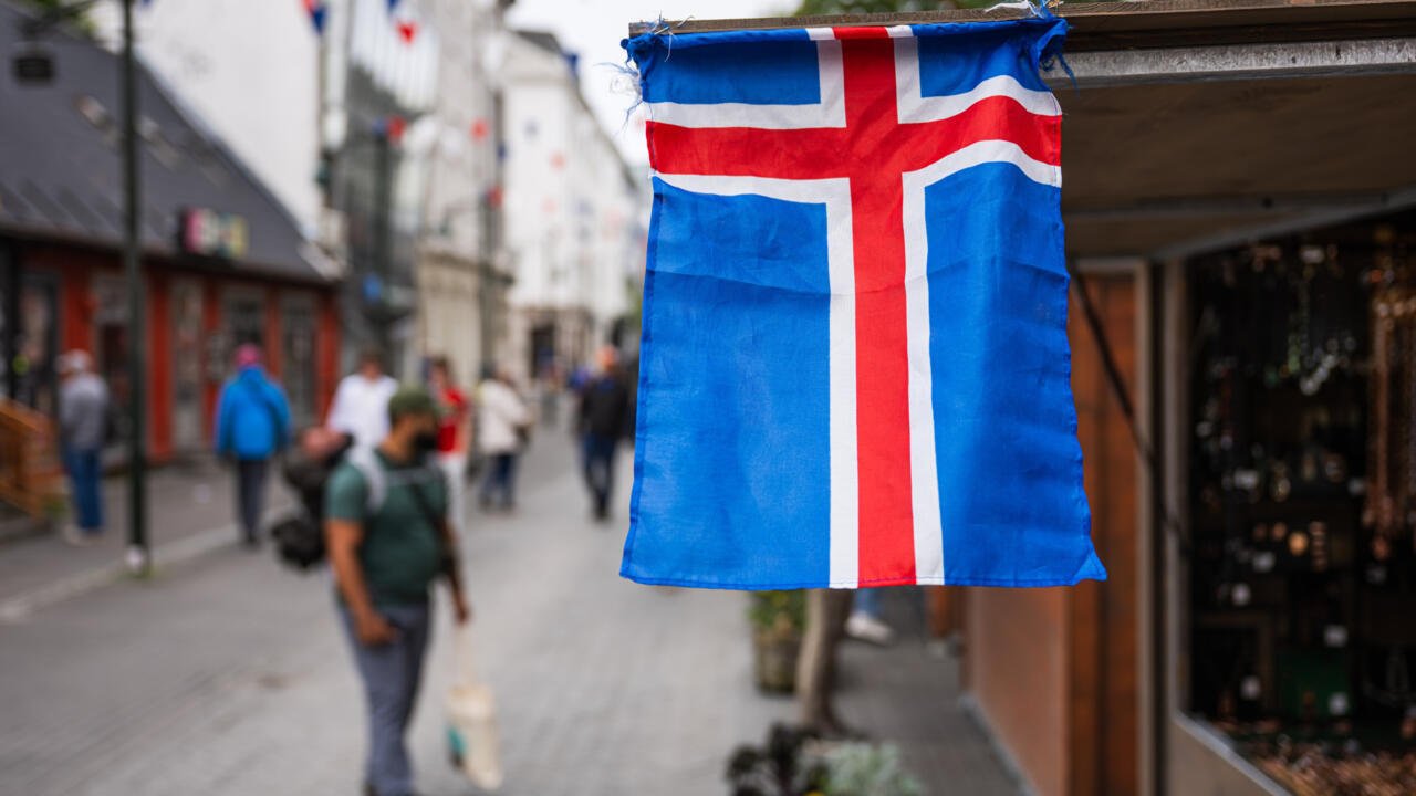 Iceland Holds Key Referendum on Resuming EU Membership Discussions