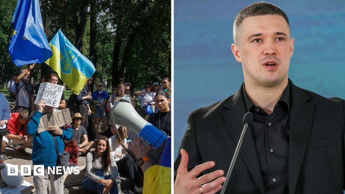 What’s Behind Ukraine’s Former Defense Minister’s Push for Wartime Elections?