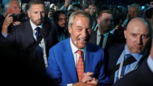 Reform UK Faces Turmoil as Two Senior Officials Resign Amid Farage’s New Foreign Donations Controversy