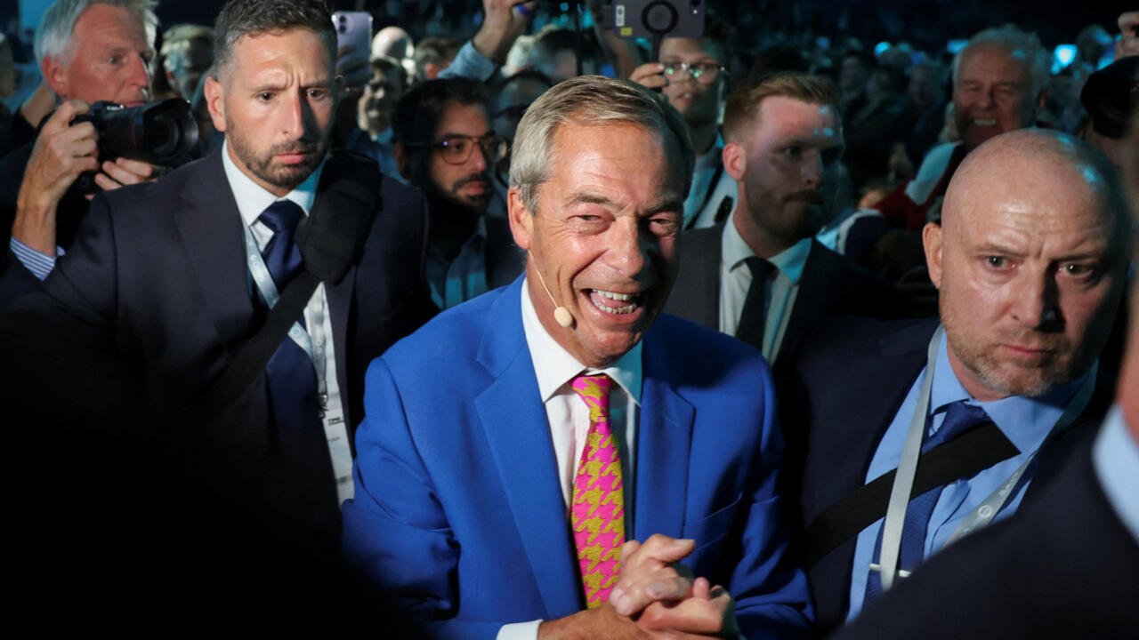 Reform UK Faces Turmoil as Two Senior Officials Resign Amid Farage's New Foreign Donations Controversy