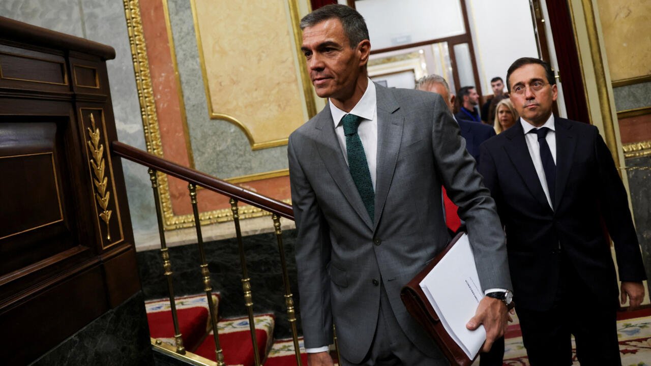 Spanish PM Sanchez Denies 'Solid Proof' of Morocco's Involvement in Ceuta Migrant Surge