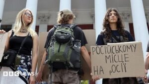 Ukrainian City with a Russian-Speaking Majority Weighs Arts Language Ban