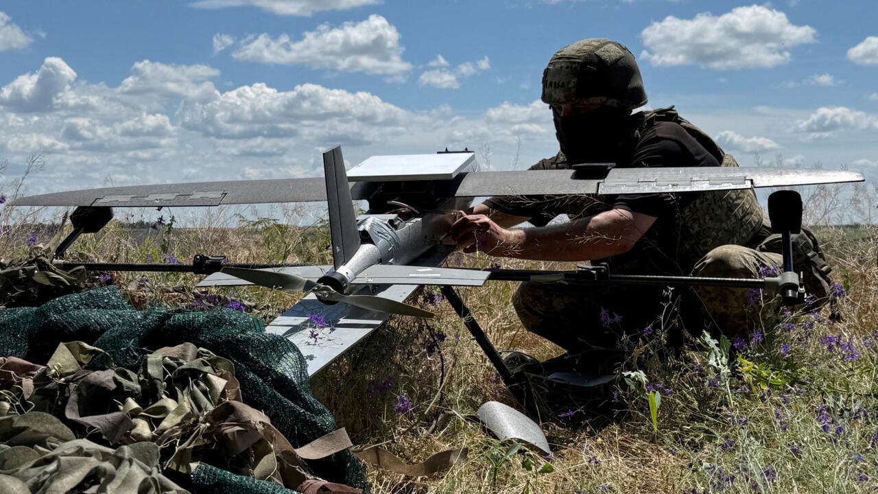 Zelensky Cautions Airlines: Russian Airspace Unsecured Amid Ukrainian Drone Activity