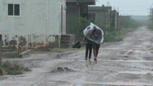 India: More than 180,000 people relocated from east coast as powerful cyclone strikes